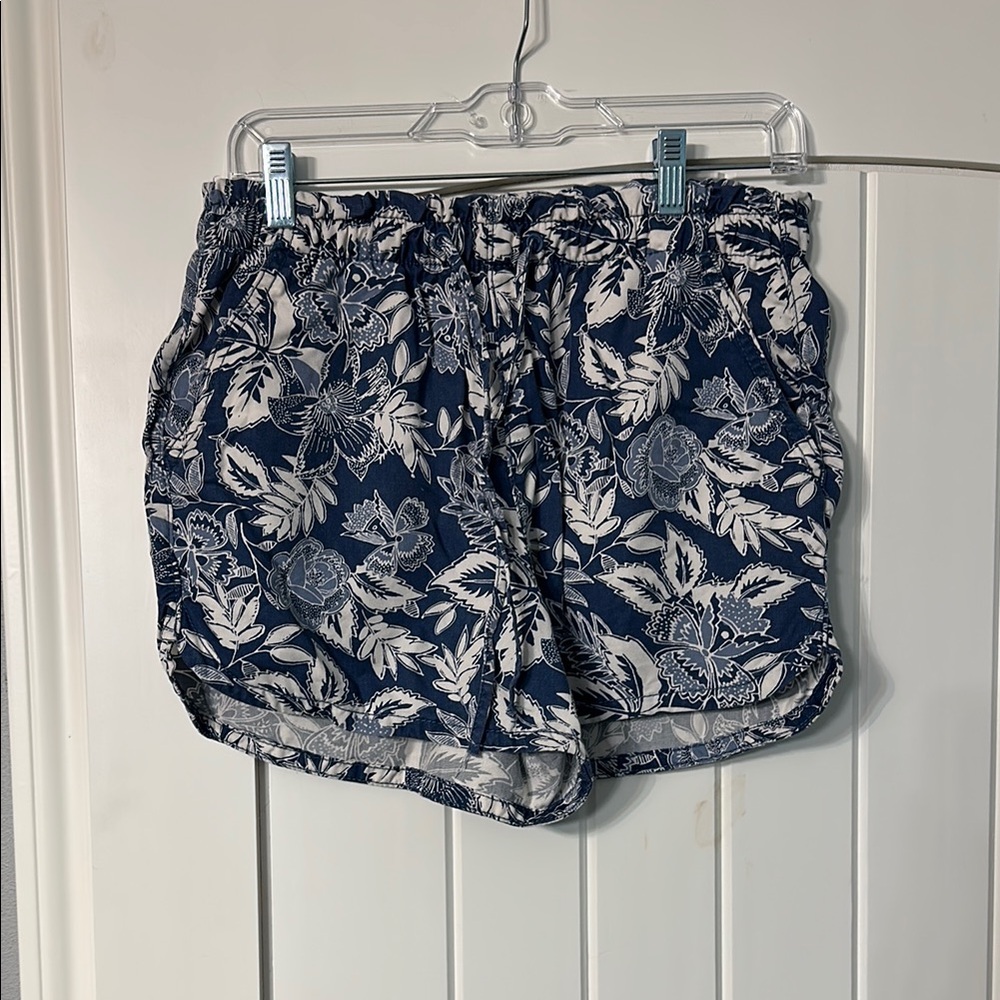 Floral Navy Women's Shorts